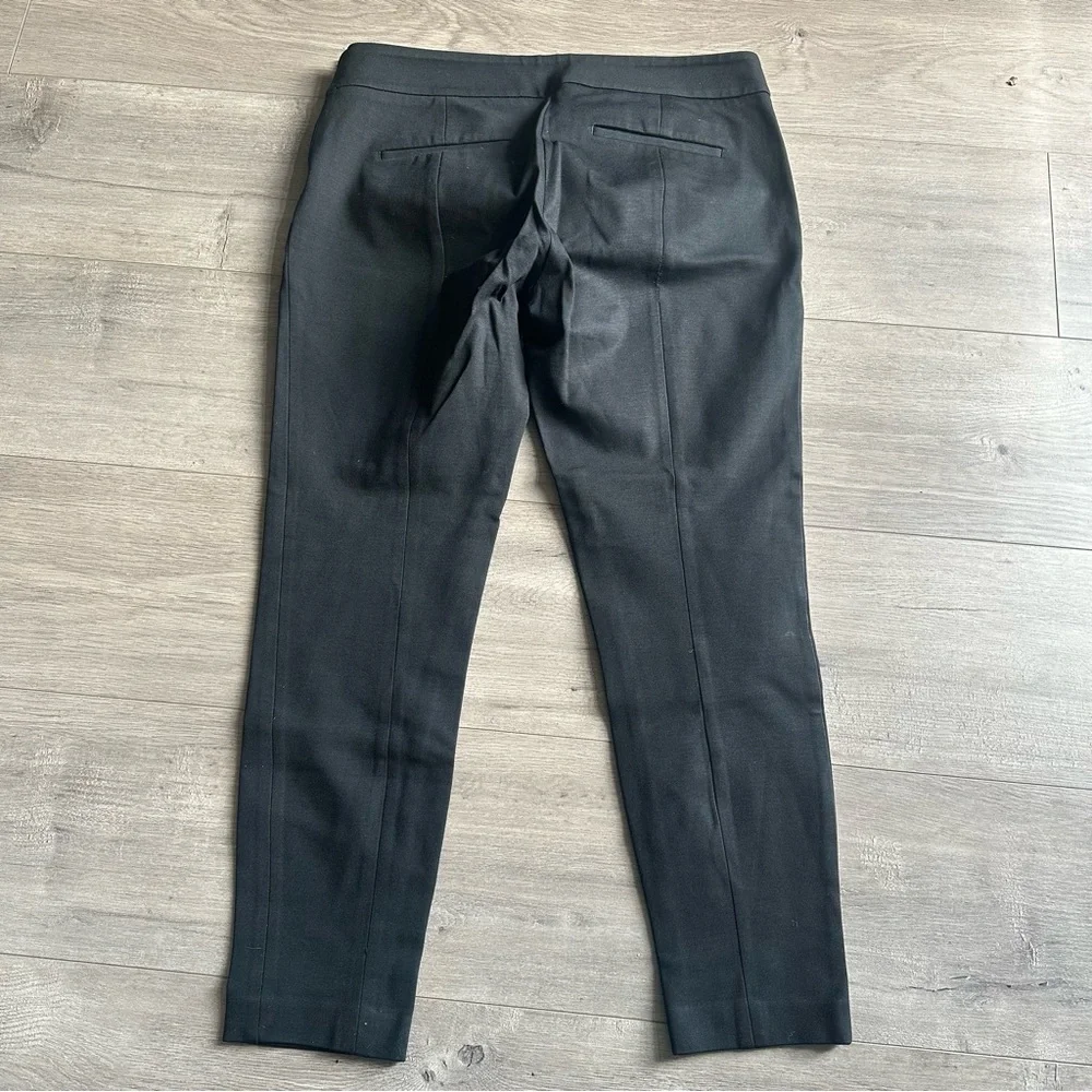 Ann Taylor side zip stretch pant - size 6 - black